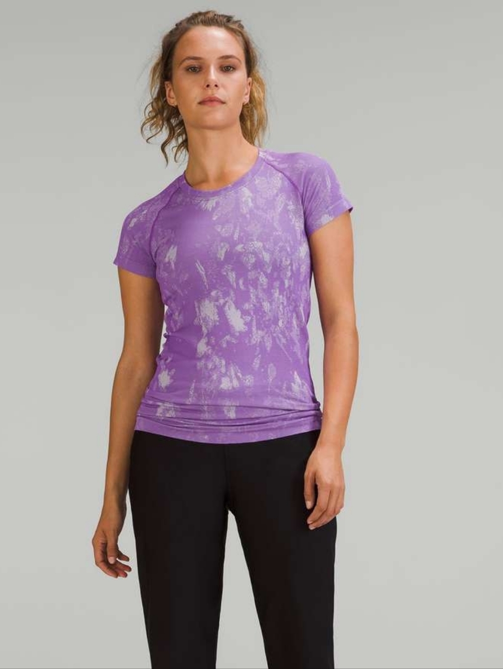 Lululemon SwiftlyTech Shirt 2.0 Shadow Bloom Moonlit Magenta pattern 12